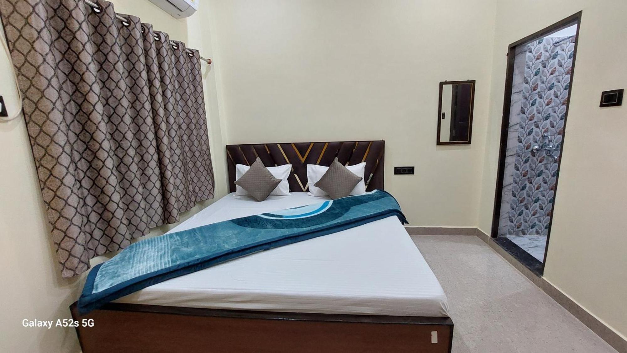 Narayani Paying Guest House Varanasi Exterior foto