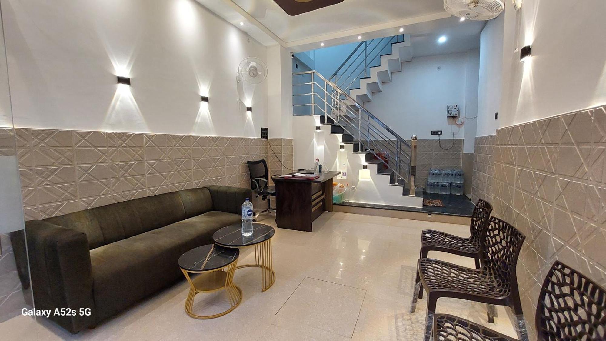 Narayani Paying Guest House Varanasi Exterior foto