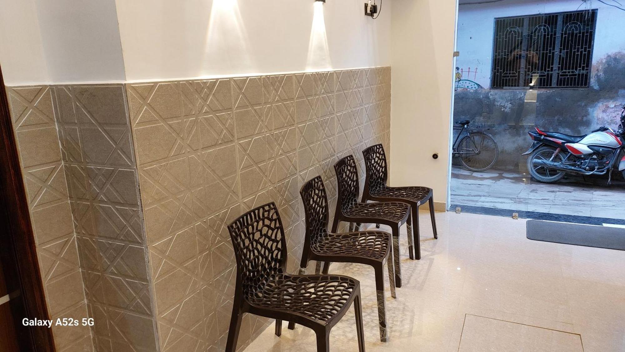 Narayani Paying Guest House Varanasi Exterior foto